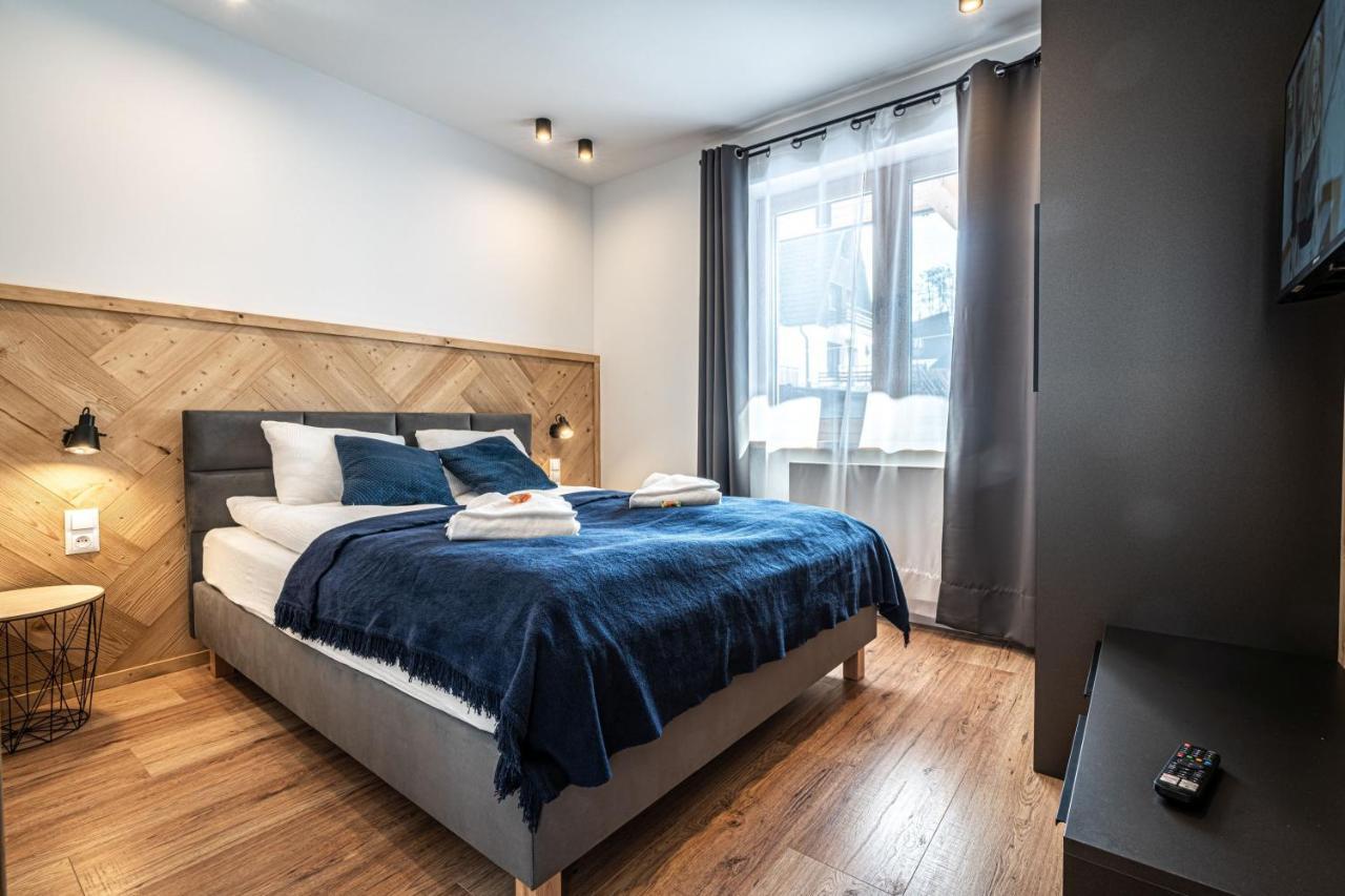 Deluxe Apartment 2 bedrooms balcony