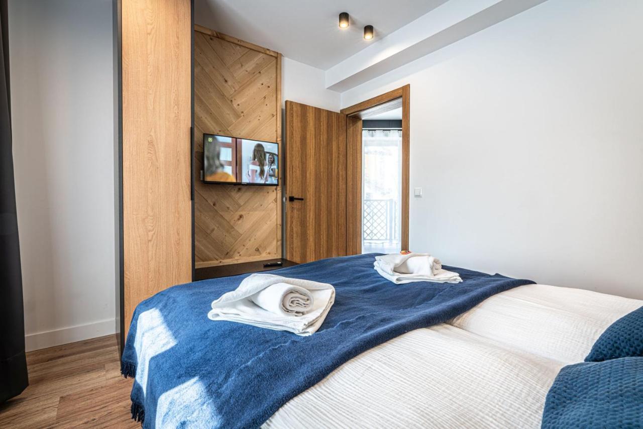 Deluxe Apartment 2 bedrooms balcony