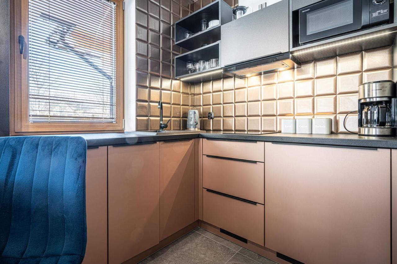 Deluxe Apartment 2 bedrooms balcony