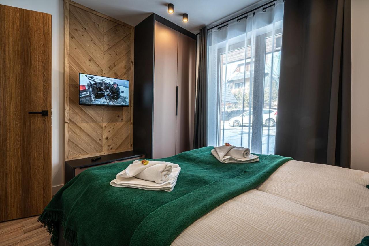 Deluxe Apartment 2 bedrooms balcony